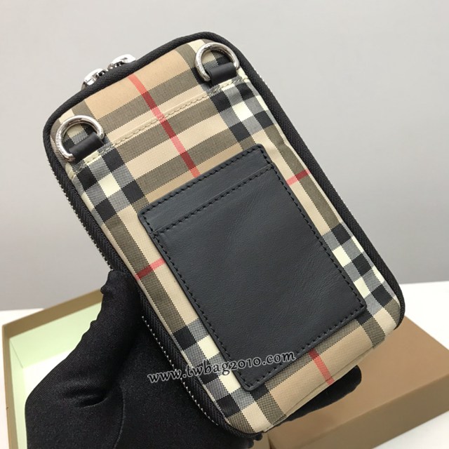 Burberry專門店新款粒紋皮革手機包保護套 巴寶莉手提袋 yxb1262